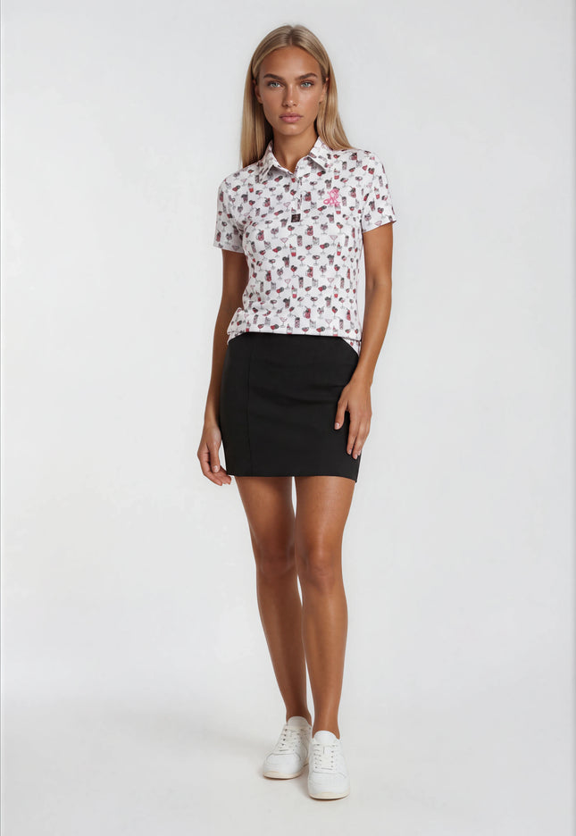 Woman wearing a patterned white shirt and black skirt Birdies and bubbles par tee pour polo